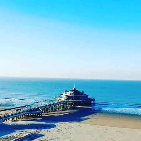 Penthouse Seaview Blankenberge