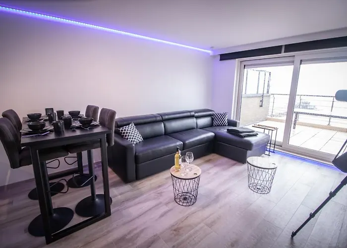 Penthouse Seaview Апартаменты